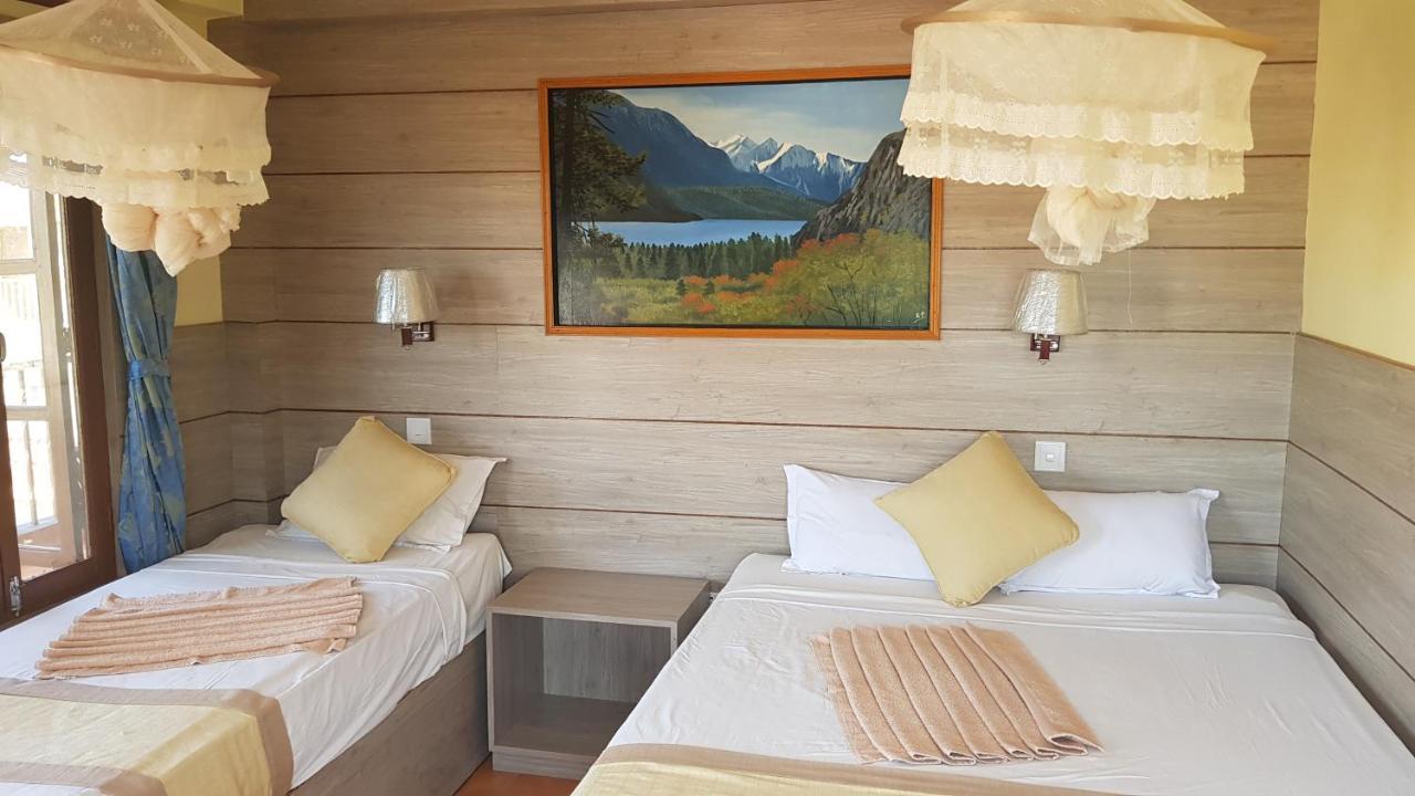 Jungle Wildlife Camp Ξενοδοχείο Sauraha Εξωτερικό φωτογραφία