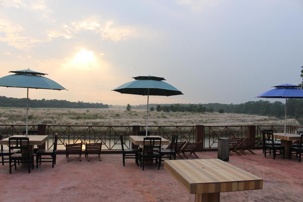 Jungle Wildlife Camp Ξενοδοχείο Sauraha Εξωτερικό φωτογραφία